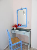 Evgenia Rooms