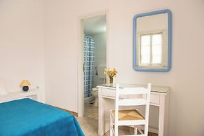Evgenia Rooms