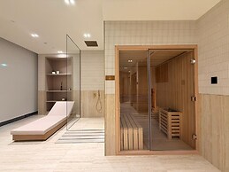Premium JVC Apartment w Private Pool