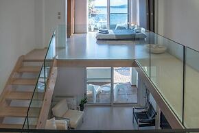 Luxury on the Water - Seaside Maisonette in Itea