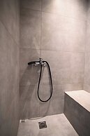 Nueva Upscale by Neuvel