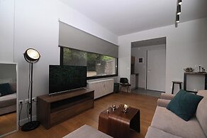 Nueva Upscale by Neuvel