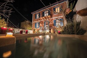 The 1813 Painter s House by Neuvel