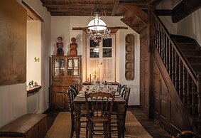 The 1813 Painter s House by Neuvel