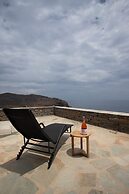 Sunrise Stone Villa With Jacuzzi