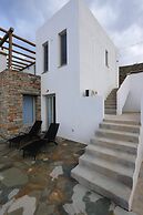 Sunrise Stone Villa With Jacuzzi
