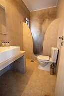 Sunrise Stone Villa With Jacuzzi