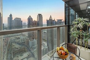 Gogoto 1BR Infinity Pool High Floor