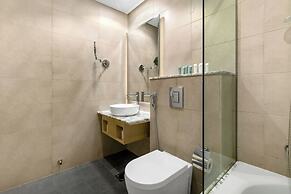 Gogoto 1BR Infinity Pool High Floor