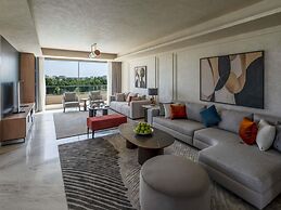 Rixos Premium Magawish Bay View