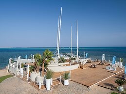Rixos Premium Magawish Bay View