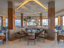 Rixos Premium Magawish Bay View