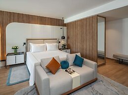 Rixos Premium Magawish Bay View