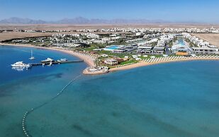 Rixos Premium Magawish Bay View