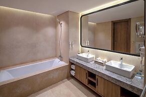 Rixos Premium Magawish Bay View
