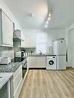Comfortable 3 Bed Flat in King Cross