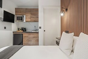 Dobo Madrid Siena