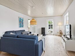 4 Star Holiday Home in Hals