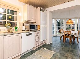 4 Star Holiday Home in Hals