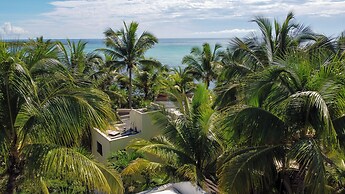 Casa Playa Maya