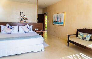 Casa Playa Maya