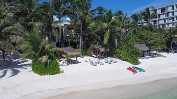 Casa Playa Maya