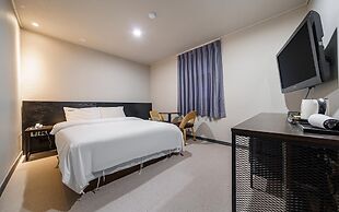 Hotel remi