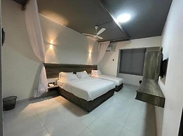 Ivory Suites