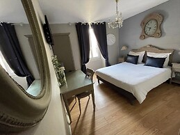 Hôtel Abat Jour
