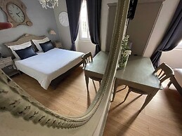 Hôtel Abat Jour