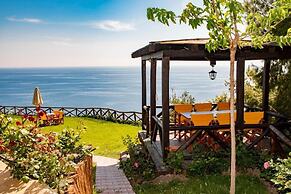 Koumaros Villas