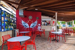 Carambola Boutique Studios