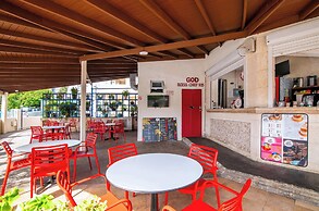 Carambola Boutique Studios