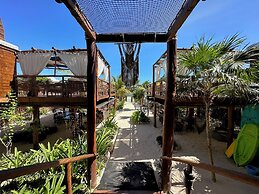 Casa Hayhu Beach
