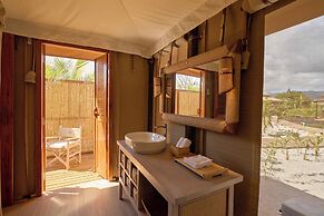 Amarena Canvas Beach Hotel