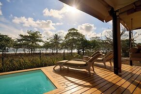 Amarena Canvas Beach Hotel