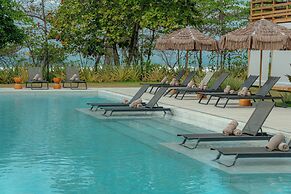 Amarena Canvas Beach Hotel