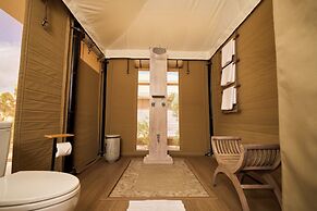 Amarena Canvas Beach Hotel