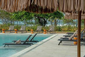 Amarena Canvas Beach Hotel