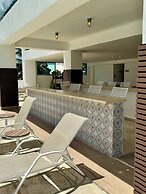 Juan Dolio 2BR Apt Beach Front