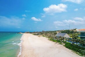 Polaris Resort & Spa
