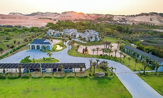 Polaris Resort & Spa