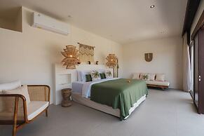 Villa Oomi by Alfred in Bali
