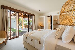 Villa Oomi by Alfred in Bali