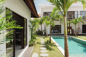 Villa Oomi by Alfred in Bali