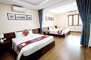 Luong Son Retreat