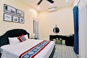 Luong Son Retreat