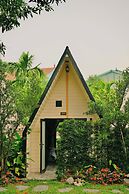 Luong Son Retreat
