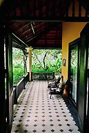 Luong Son Retreat