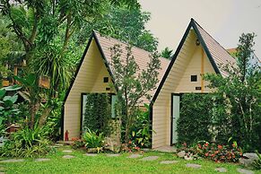 Luong Son Retreat
